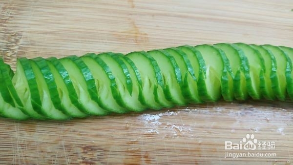 黄瓜这么吃真有趣 蓑衣黄瓜