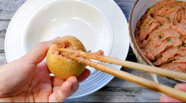 红烧油面筋塞肉