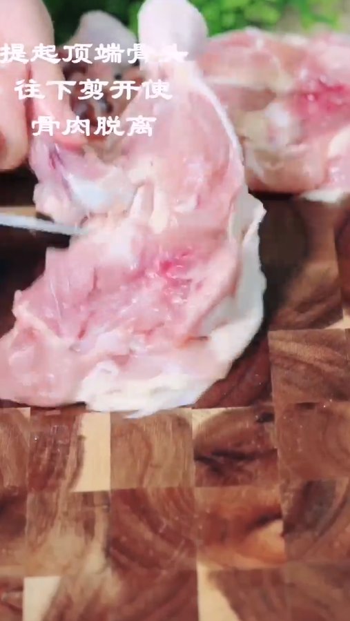 如何制作黑椒鸡腿