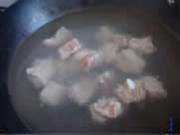 怎样自制萝卜排骨汤