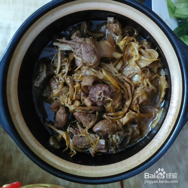 新手易做的黄花菜鸭肉
