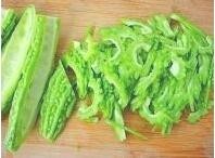 凉拌苦瓜窍门