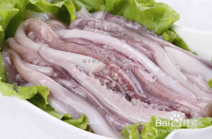 家常蒜苔炒鱿鱼的做法简介