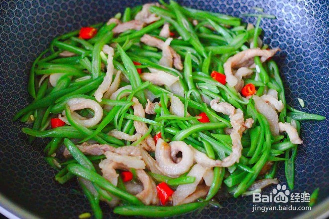 芸豆丝炒肉便当