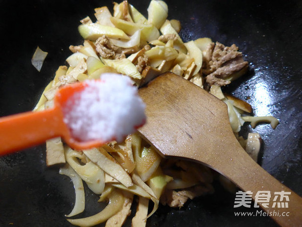 肉丝香干炒雷笋