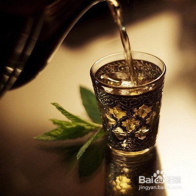 怎么让脸部排毒变白呢