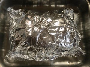 烤柠香纸包三文鱼的做法