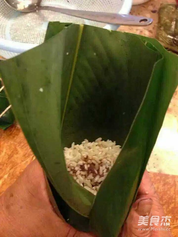 海南黑猪肉蛋粽