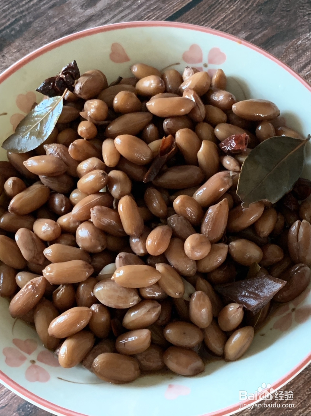 比较好吃的五香花生米