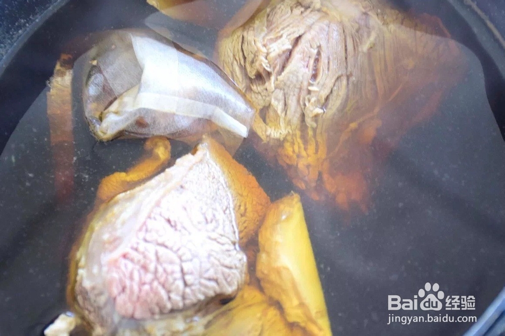 卤牛肉怎么制作？