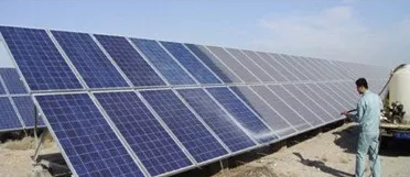 如何大面积进行光伏清洗的方法!