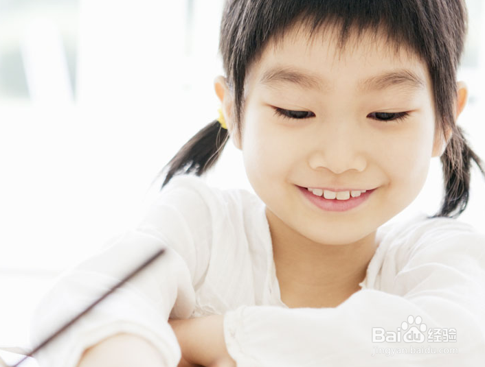 如何做才能不给孩子负面暗示