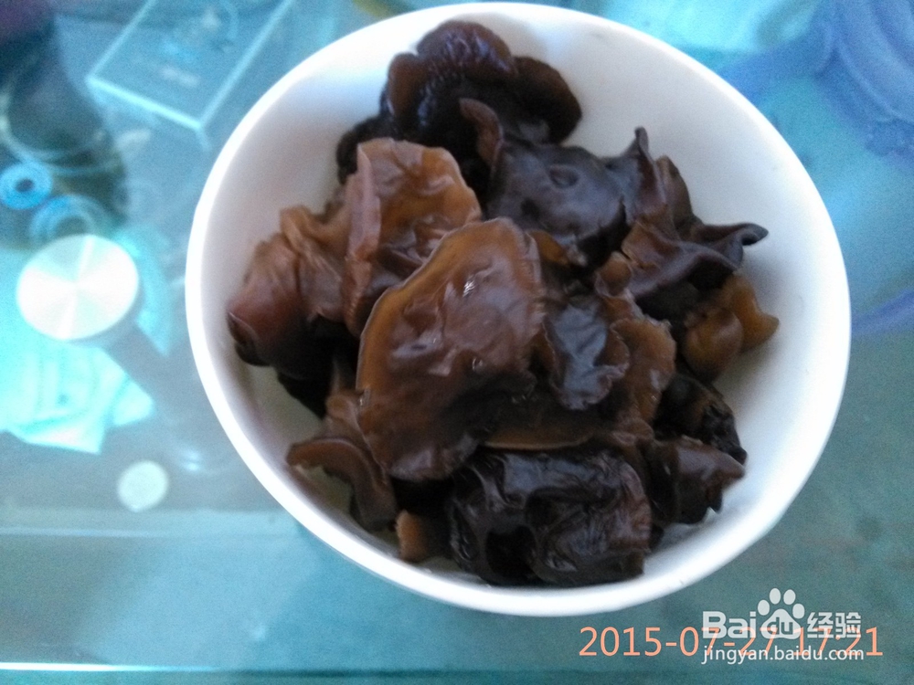 木耳炒蒜苔怎么做