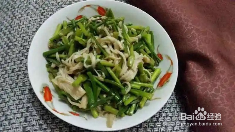 蒜苔炒金针菇