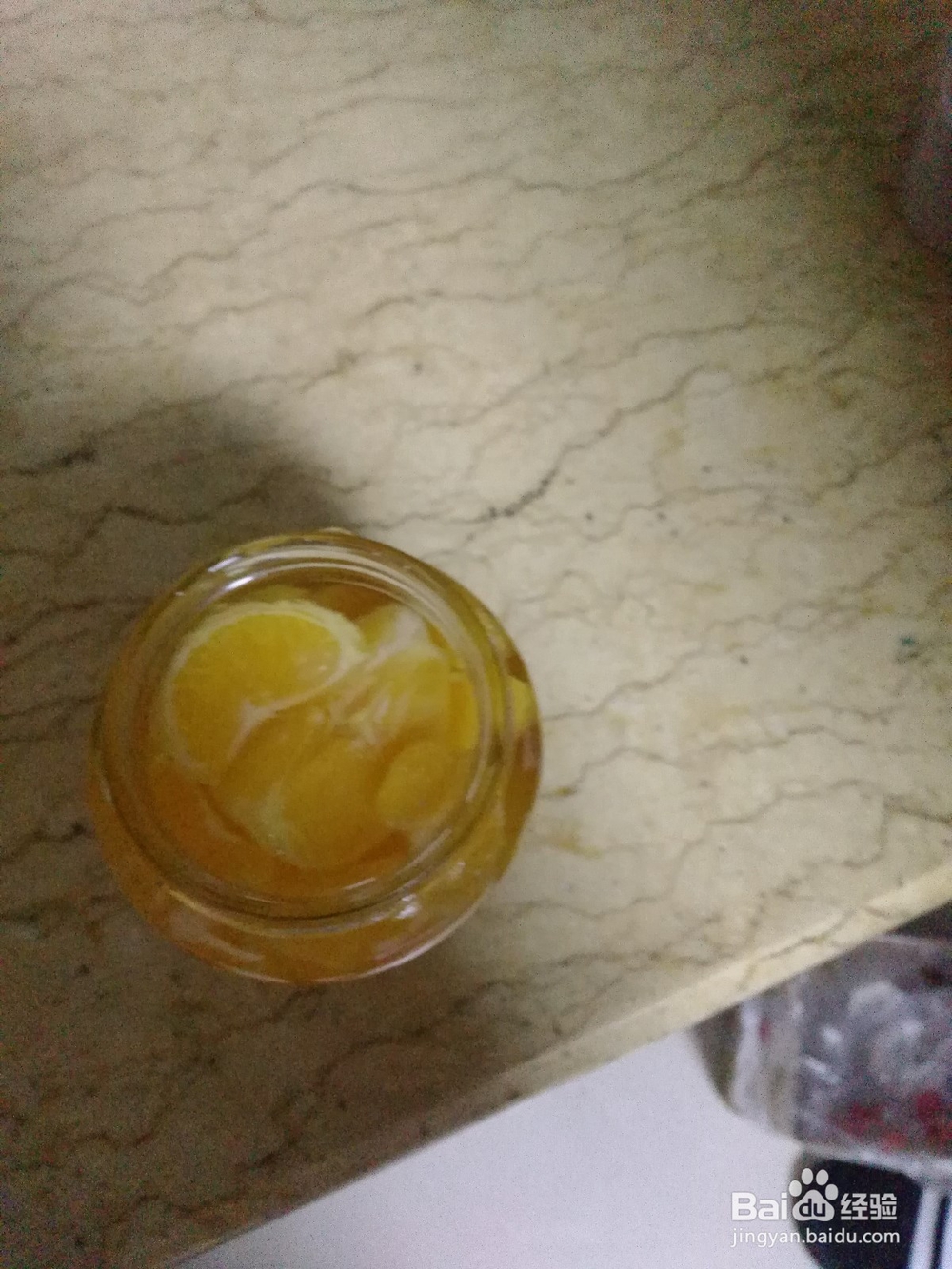 怎样快速打开玻璃罐头？