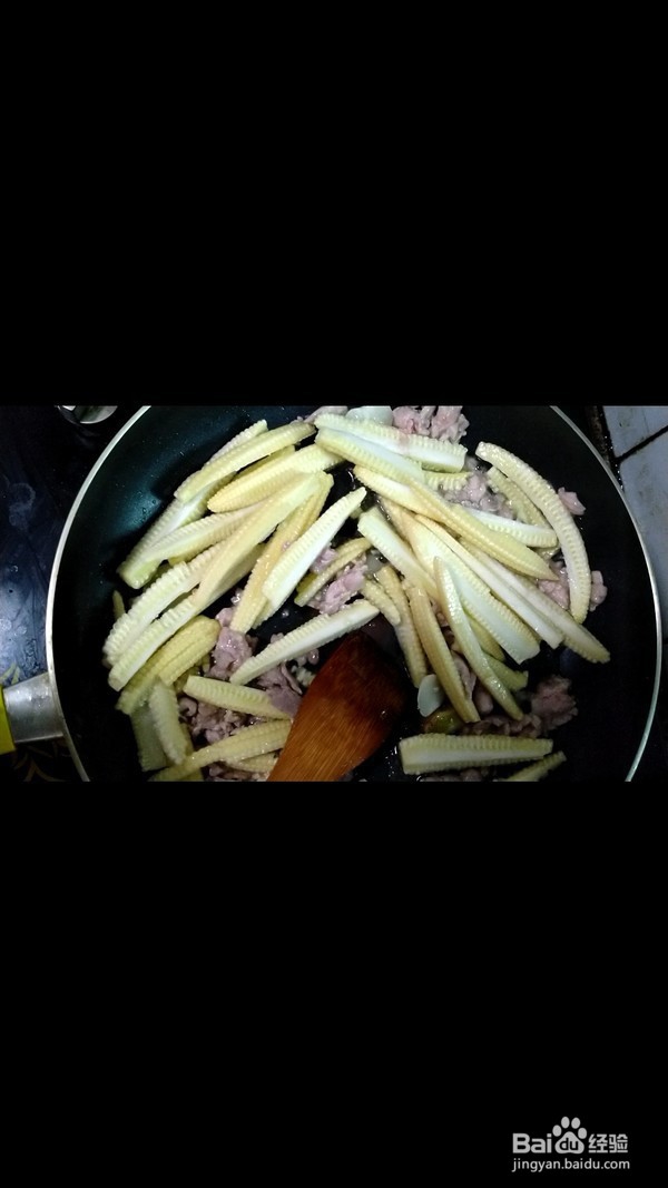 玉米笋炒肉的做法