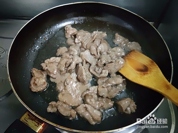 如何做出好吃的蒜香牛肉