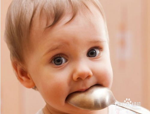 如何在家为宝贝理发