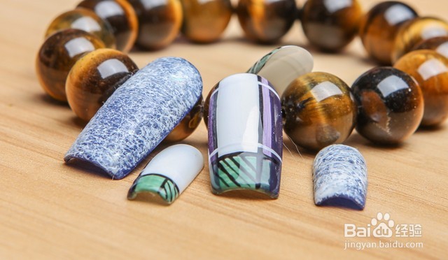 学美甲哪里好？怎么选择美甲学校？