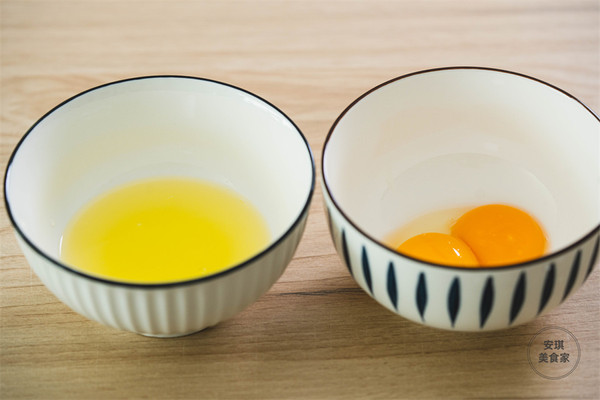 蜂蜜桂花牛奶炖蛋