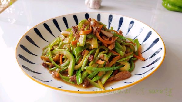 椒蒜肉酱笋瓜条