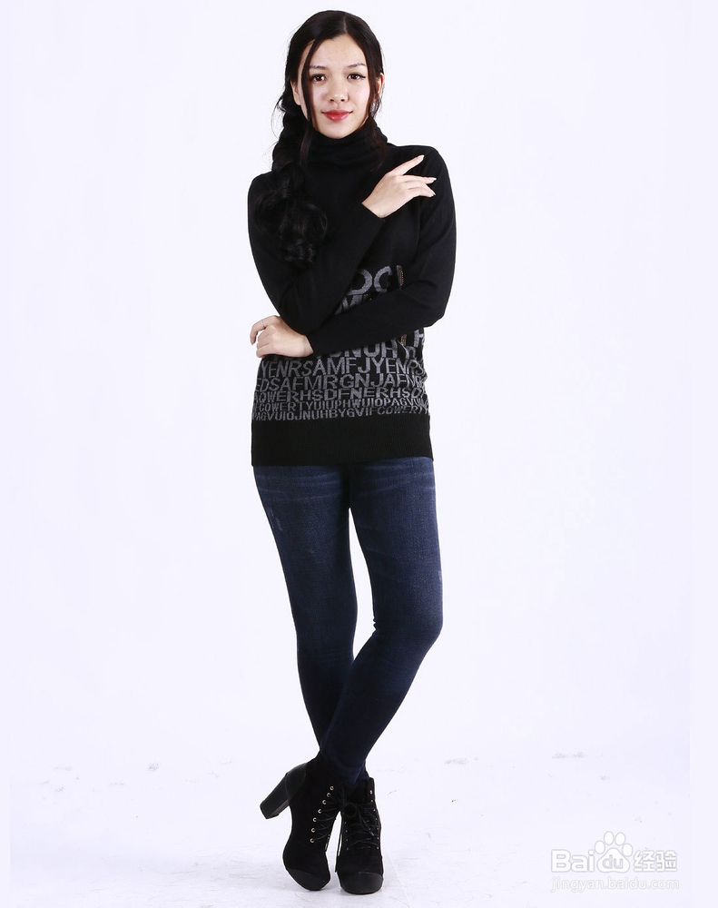 女生黑色针织衫搭配