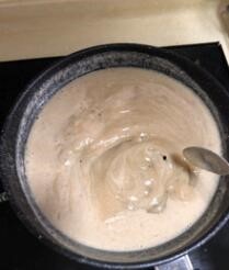 怎么调制一道美味的椰蓉葡萄小方?