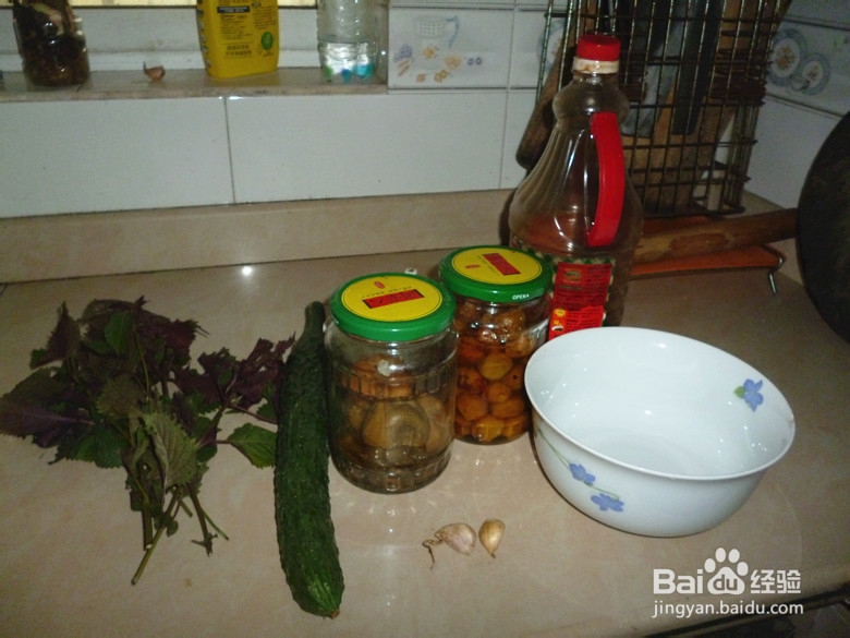 简单的夏季现吃凉菜：[1]【开胃】凉拌青瓜