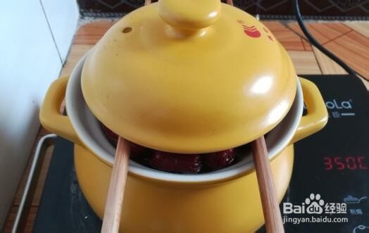 养生银耳红枣羹