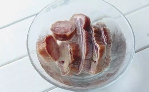 山药玉米火腿骨汤的美味做法