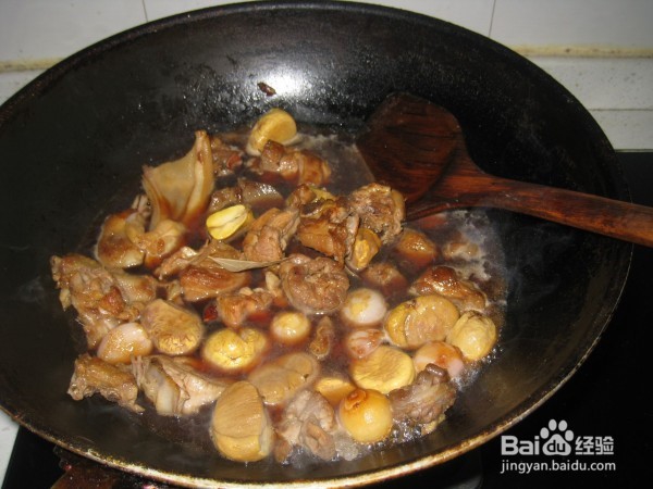 粤菜板栗红烧鸭肉做法教程