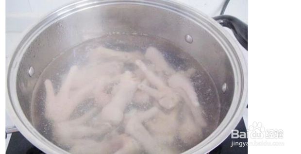 鸡爪子的做法----绝味卤鸡爪