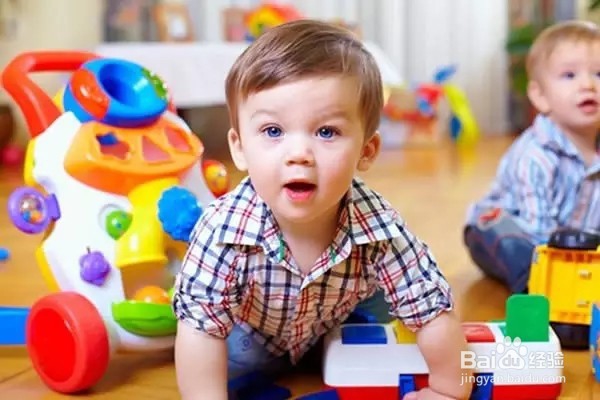 在宝宝三个月时怎么做能引导宝宝成长?