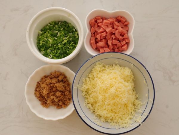 芝心火腿肉松面包