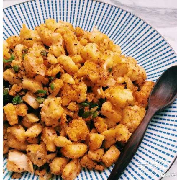 炒馒头丁的做法