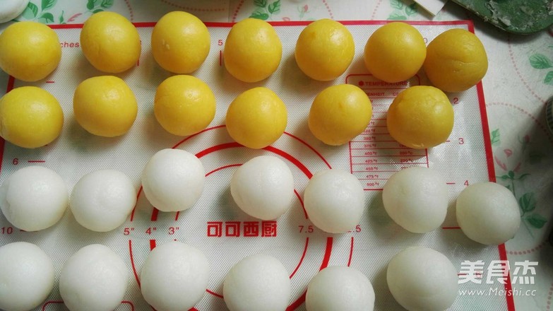 芝士芒果冰皮月饼