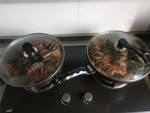 咸蛋黄板栗鲜肉粽