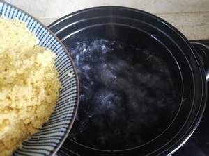 家庭养胃小米粥