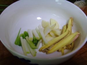 鱼香肉丝 家庭简易做法