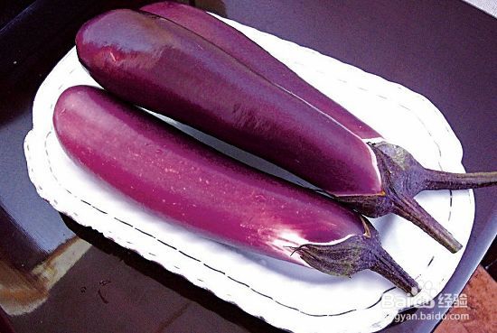 如何挑选茄子及其营养价值