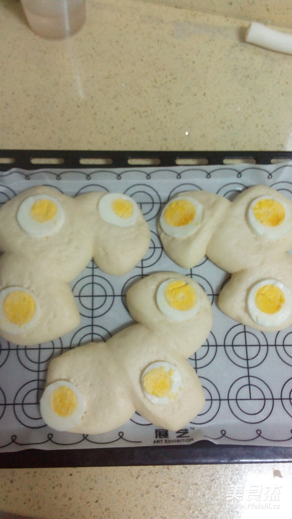 太阳蛋面包的做法