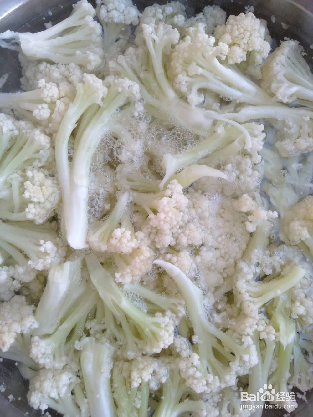 家常小菜菜花炒肉