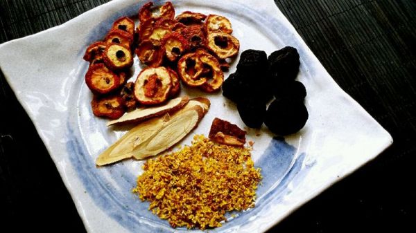 桂花乌梅酸梅汤