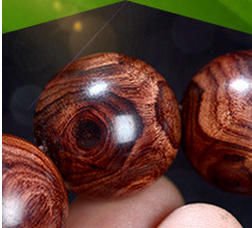 如何盘玩小叶紫檀手串出包浆对比图