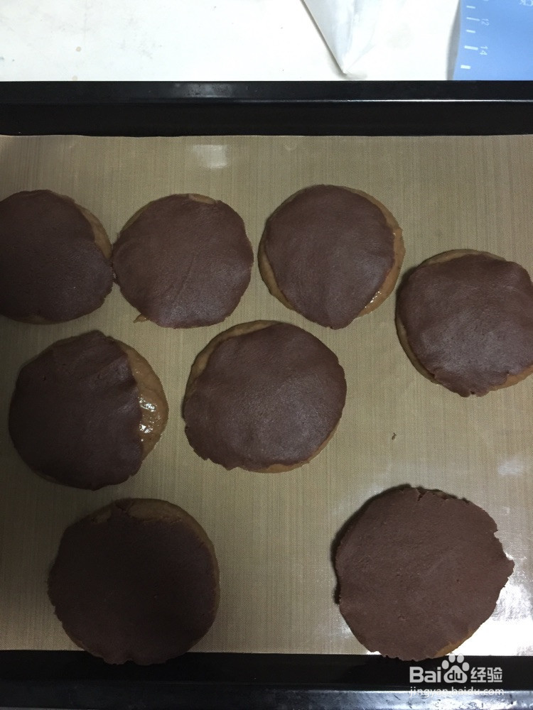 巧克力酥皮泡芙的做法