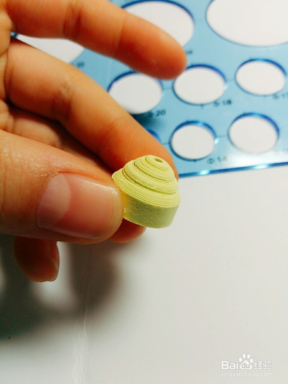 手工制作--衍纸圣诞贺卡