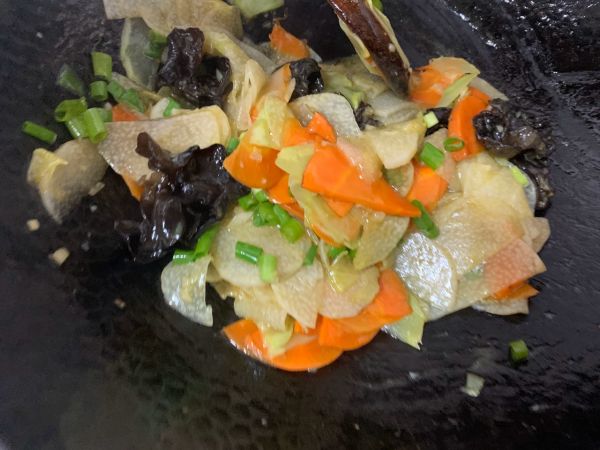 四色脆炒山药片
