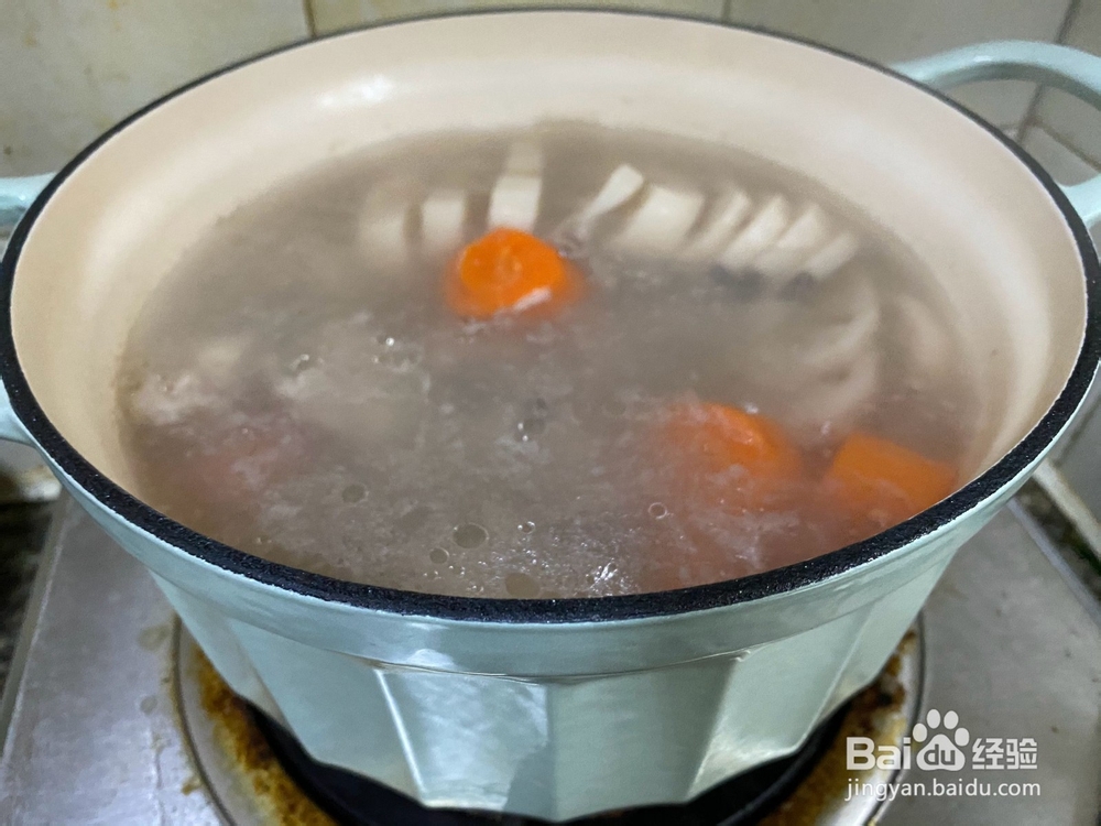 排骨莲藕汤一人食版本
