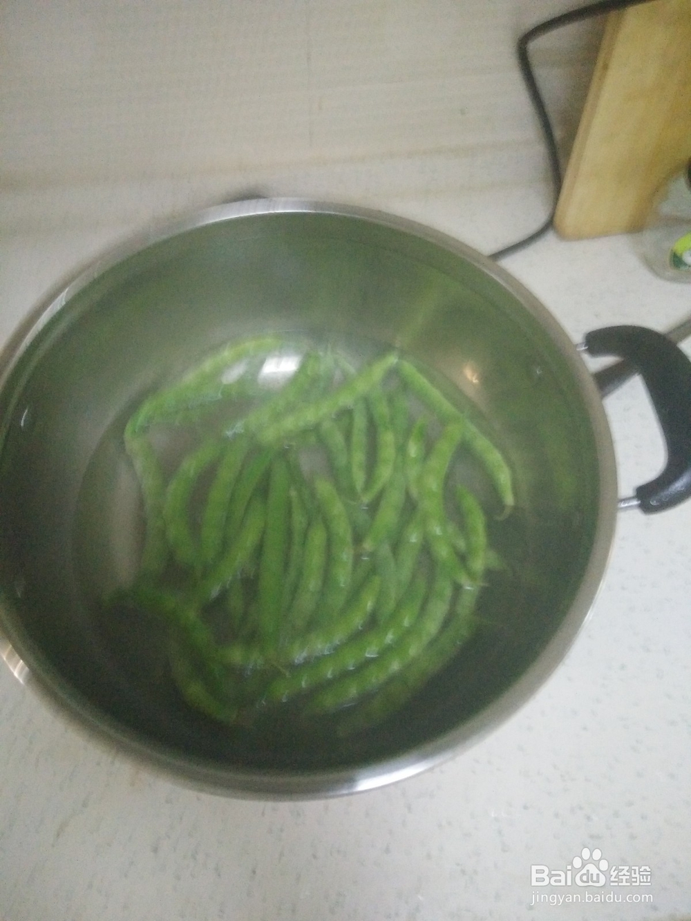 美味排骨炖豆角的做法