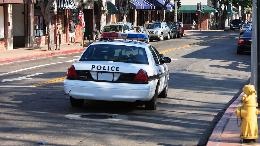 相同车牌不同颜色可能吗